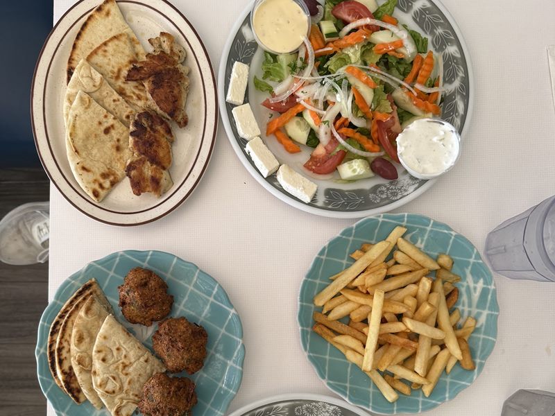 Alexi's Greek Cafe food